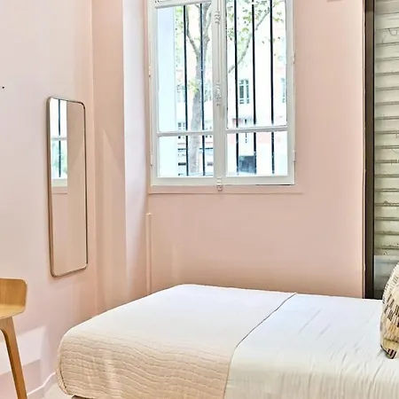 Apartman Petit Confortable & Tranquille 17eme
