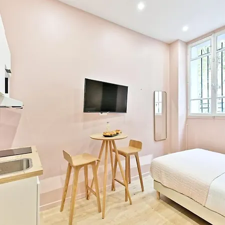 Petit Confortable & Tranquille 17eme * 파리